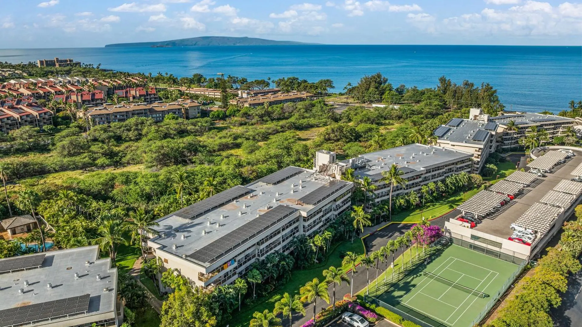 Central Kihei Gem! 3-Min Walk To The Beach & Shops Wailea  Ξενοδοχείο με διαμερίσματα Wailea (Maui)